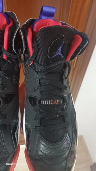 Zapatillas Jordan Hombre Negras y Rojas