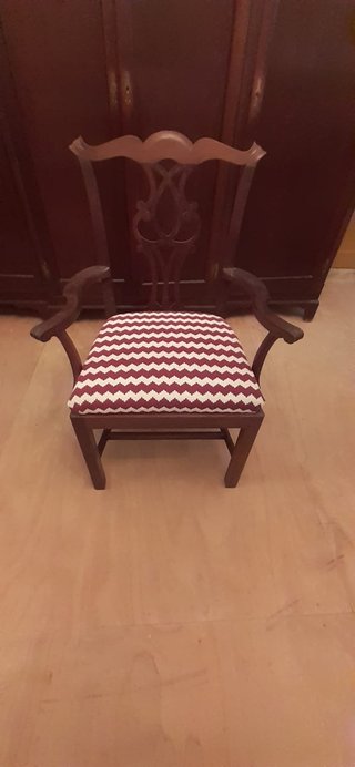 Sillas de madera antiguas