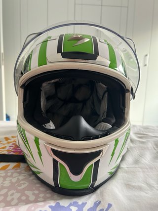 Casco de moto Scorpion
