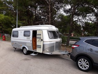 Caravana Eriba Touring 555