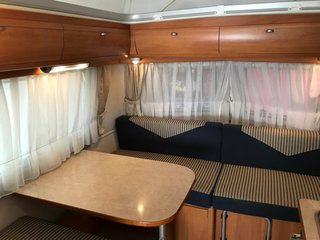 Caravana Eriba Touring 555