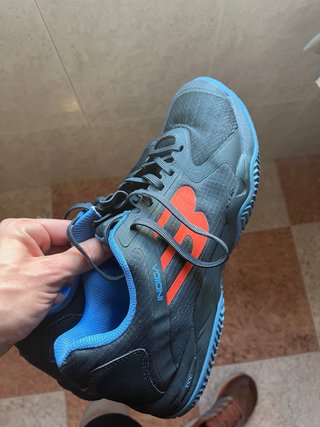 Pala padel + Paletero + zapatos talla 44
