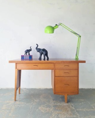 Escritorio Mid Century. Vintage, 60s.