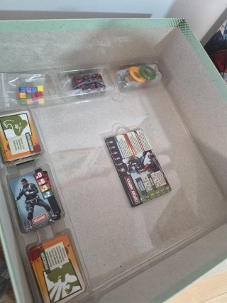 Marvel Zombies Zombicide Juego Base