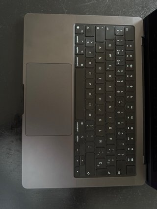 MacBook Pro M4 16GB 512GB