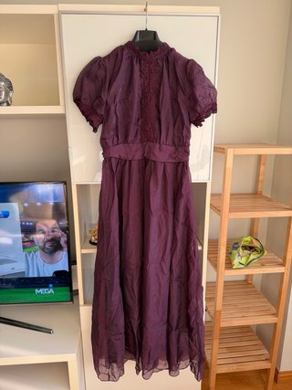 Vestido morado de fiesta