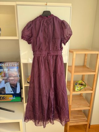 Vestido morado de fiesta