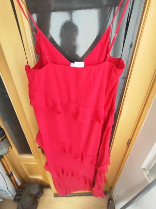 Vestido rojo VILA invitada, nuevo con etiqueta.