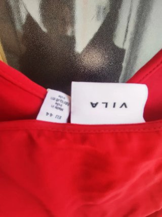 Vestido rojo VILA invitada, nuevo con etiqueta.