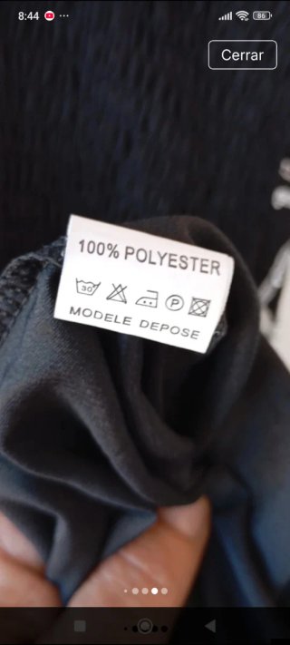 Vestido negro corto con pedrería