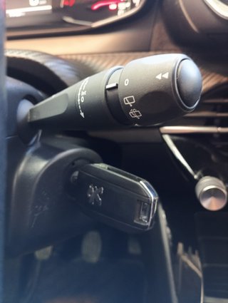 Peugeot 208 PureTech 73kW (100CV) EAT8 Active Pack