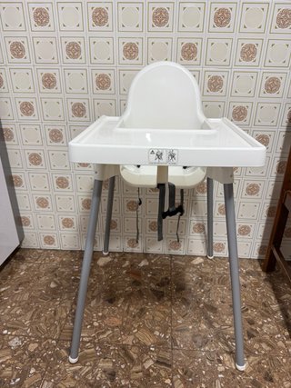 Trona infantil con bandeja para bebé