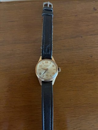 Orologio Plaza donna carica manuale oro