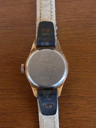 Orologio Plaza donna carica manuale oro