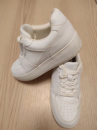 Zapatillas blancas mujer