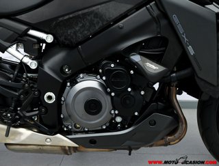 SUZUKI GSX-S 1000