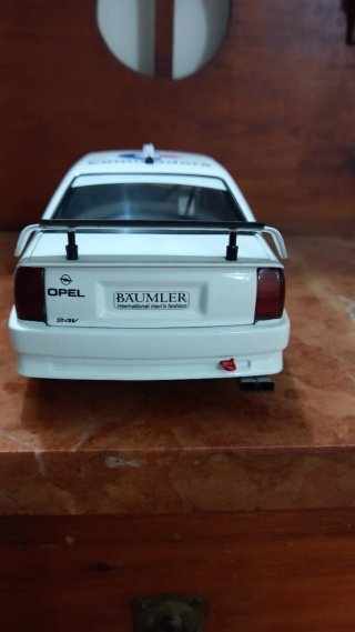 Opel Omega DTM 1/18 Minichamps