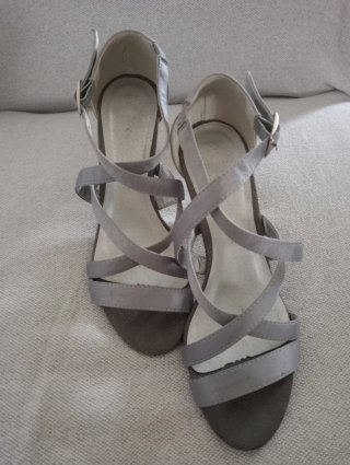 Sandalias plateadas tacón T.38