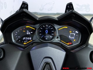 KYMCO AK 550 PREMIUM ¿A2? GARANTÍA OFICIAL