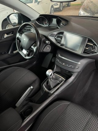 Peugeot 308 2018