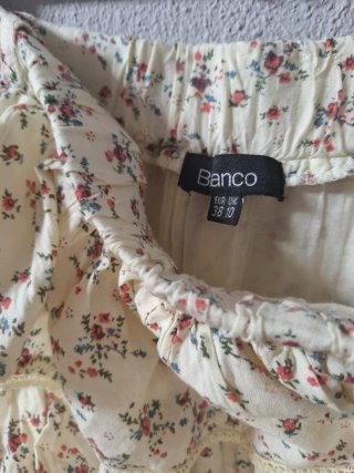 Falda volantes floral T.38