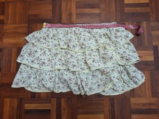 Falda volantes floral T.38