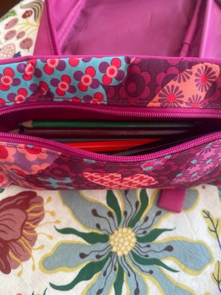 Estuche infantil mariposas y flores