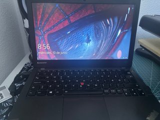 Lenovo ThinkPad i5 8GB RAM SSD Cargador