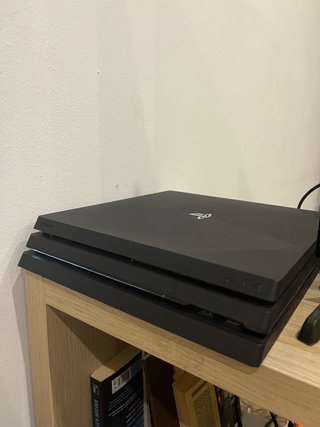 PS4 Pro 1TB Nero