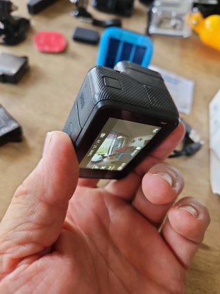 GoPro Hero 5 Black + Accesorios