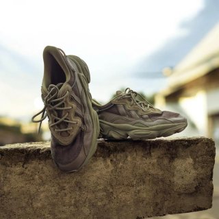 Zapatillas Adidas Talla 41.5 Marrones/Verdes