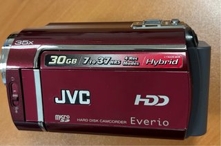 Videocámara JVC Everio 30 GB Roja