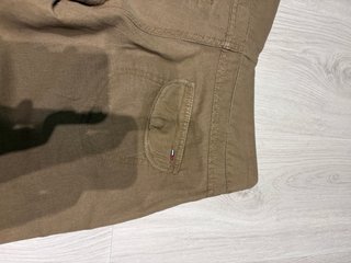 Pantalones anchos Tommy Hilfiger marrones