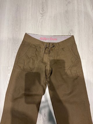 Pantalones anchos Tommy Hilfiger marrones