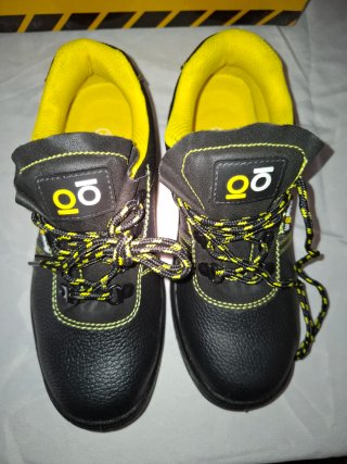 Zapatos de seguridad WORKO negros y amarillos
