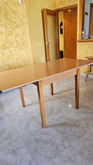 Mesa extensible cuadrada madera comedor