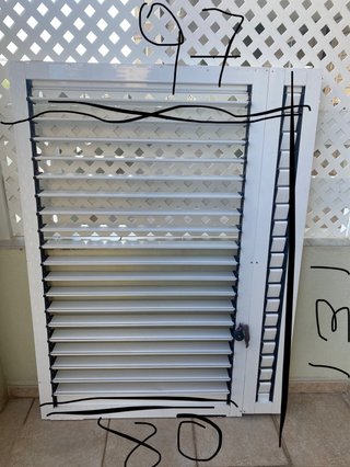 Puerta y ventanas fijas de  aluminio blanco