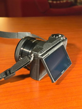 Sony a5100 + Objetivo Kit 16-50mm