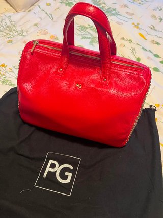 Bolso PG Rojo con Tachuelas