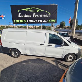 Mercedes Vito Furgón Isotérmico Frigorífico Largo