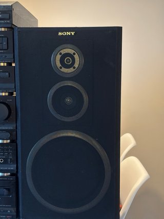 Cadena Sony V-702 TOTALMENTE REVISADA.