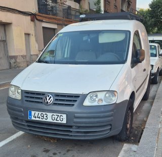 Volkswagen Caddy 2010.