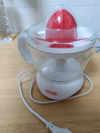Exprimidor eléctrico HOOMEI