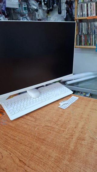 ORDENADOR LENOVO IDEACENTRE AIO 24ALC6
