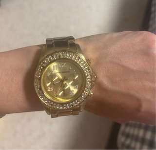 Reloj Mark Maddox Dorado con Cristales