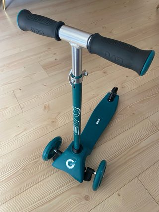 Patinete 3 Ruedas Infantil con Asiento