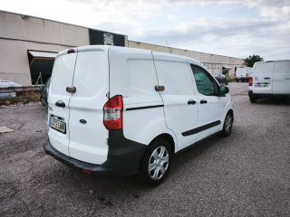 Ford Transit Courier 2021