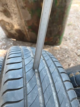 Neumáticos Michelin 205/60 R16 96H Al 90% extrload