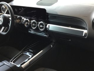 Mercedes-Benz GLB (X247) 2026