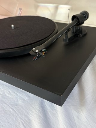 Tocadiscos Project Debut III